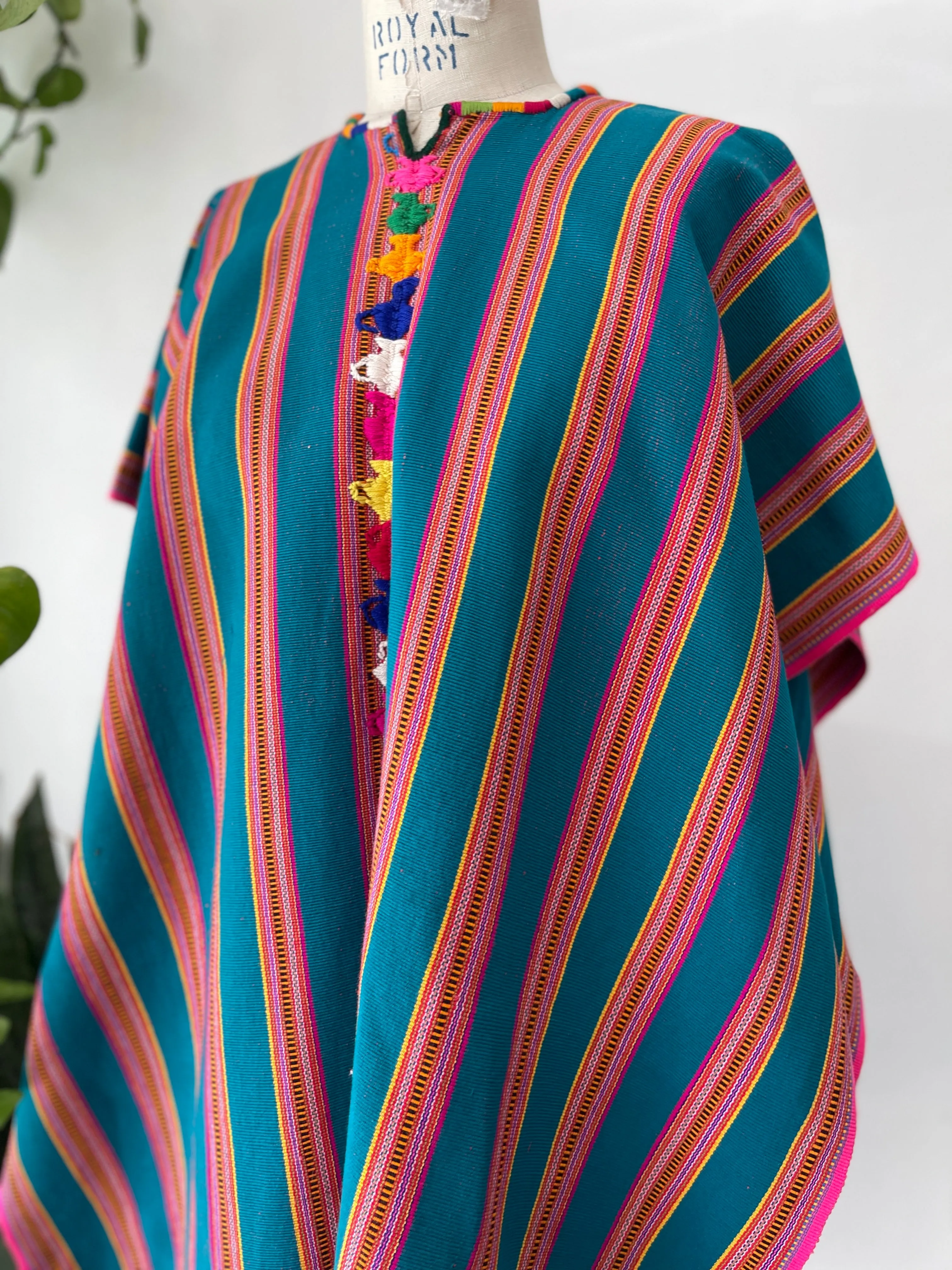 Woven outerwear